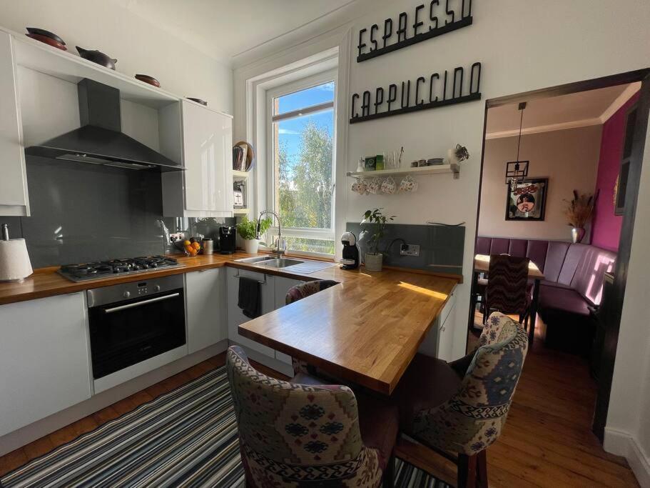 Traditional Apt Close To City Centre & Hampden Glasgow Dış mekan fotoğraf